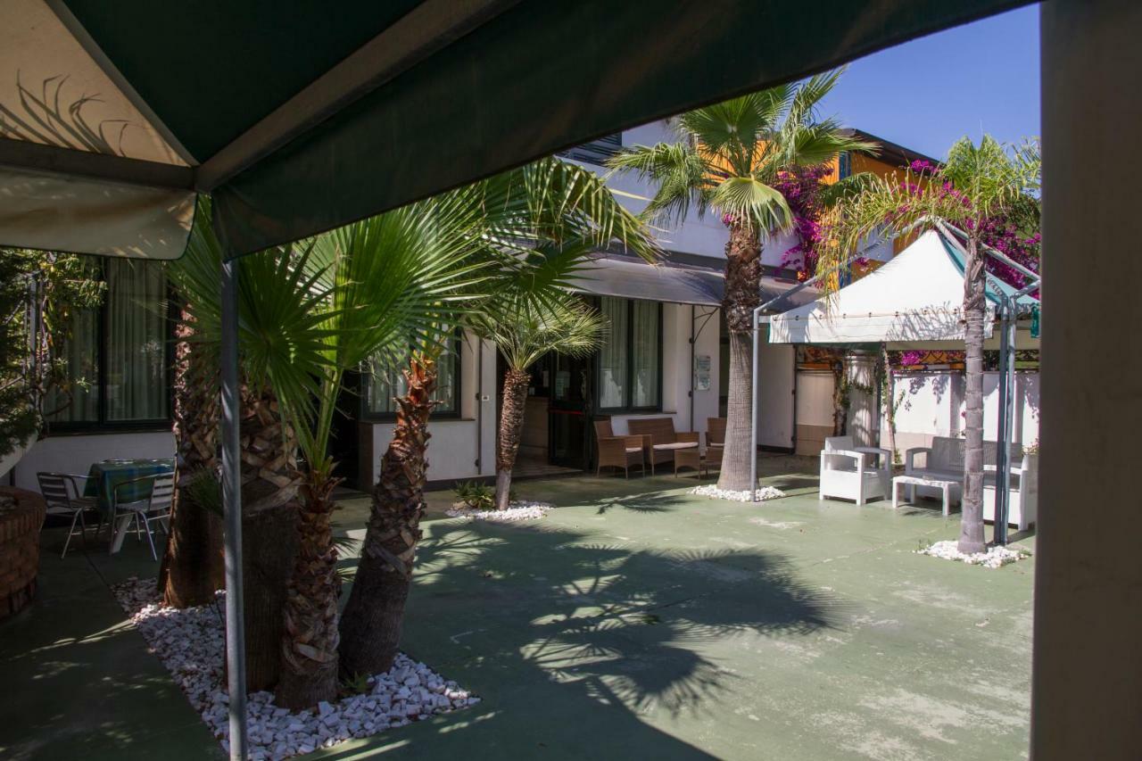 Hotel Atena Cirò Marina Exteriér fotografie