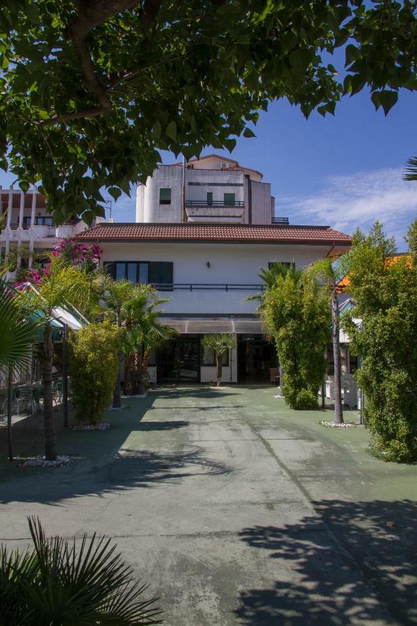 Hotel Atena Cirò Marina Exteriér fotografie