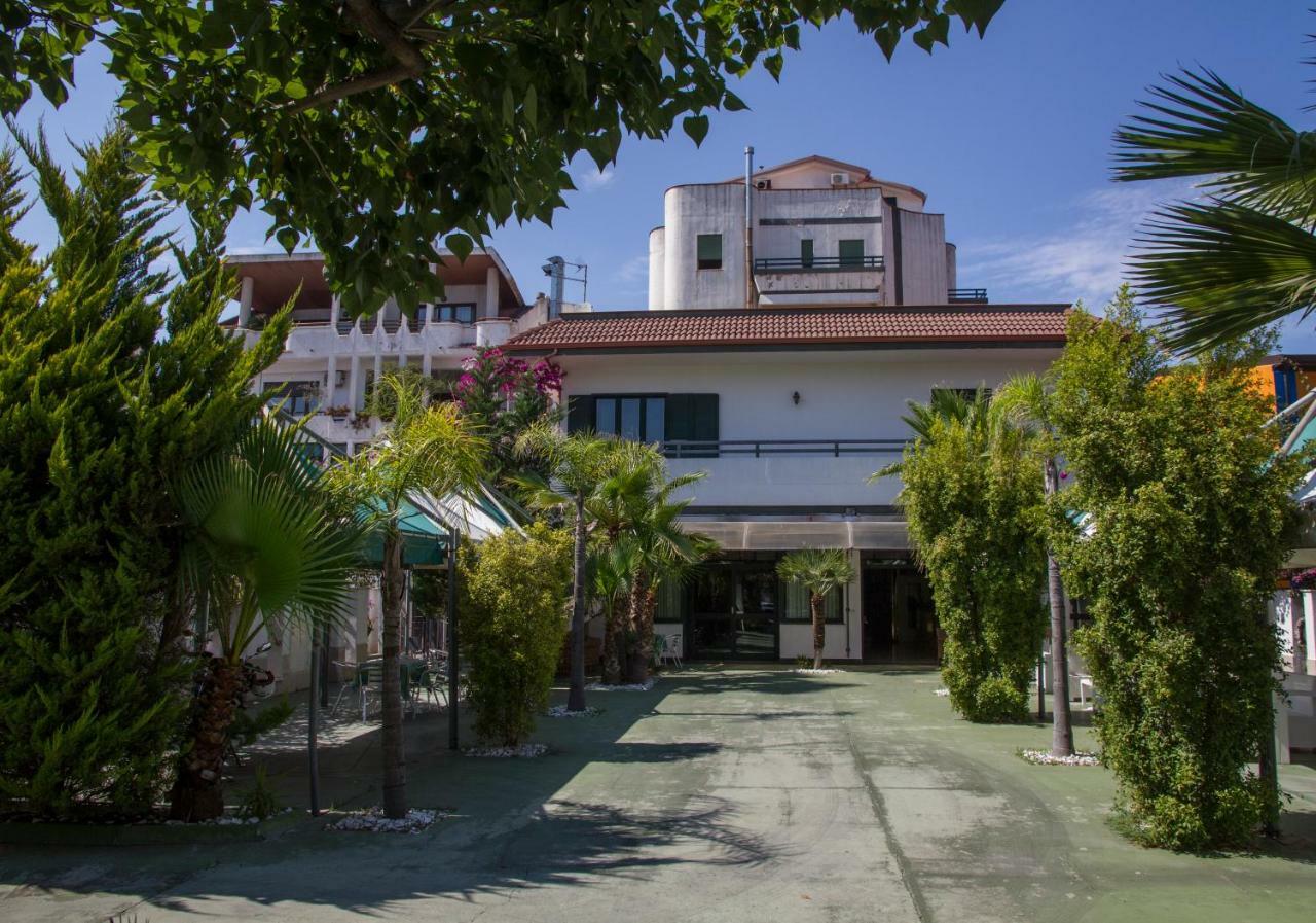 Hotel Atena Cirò Marina Exteriér fotografie